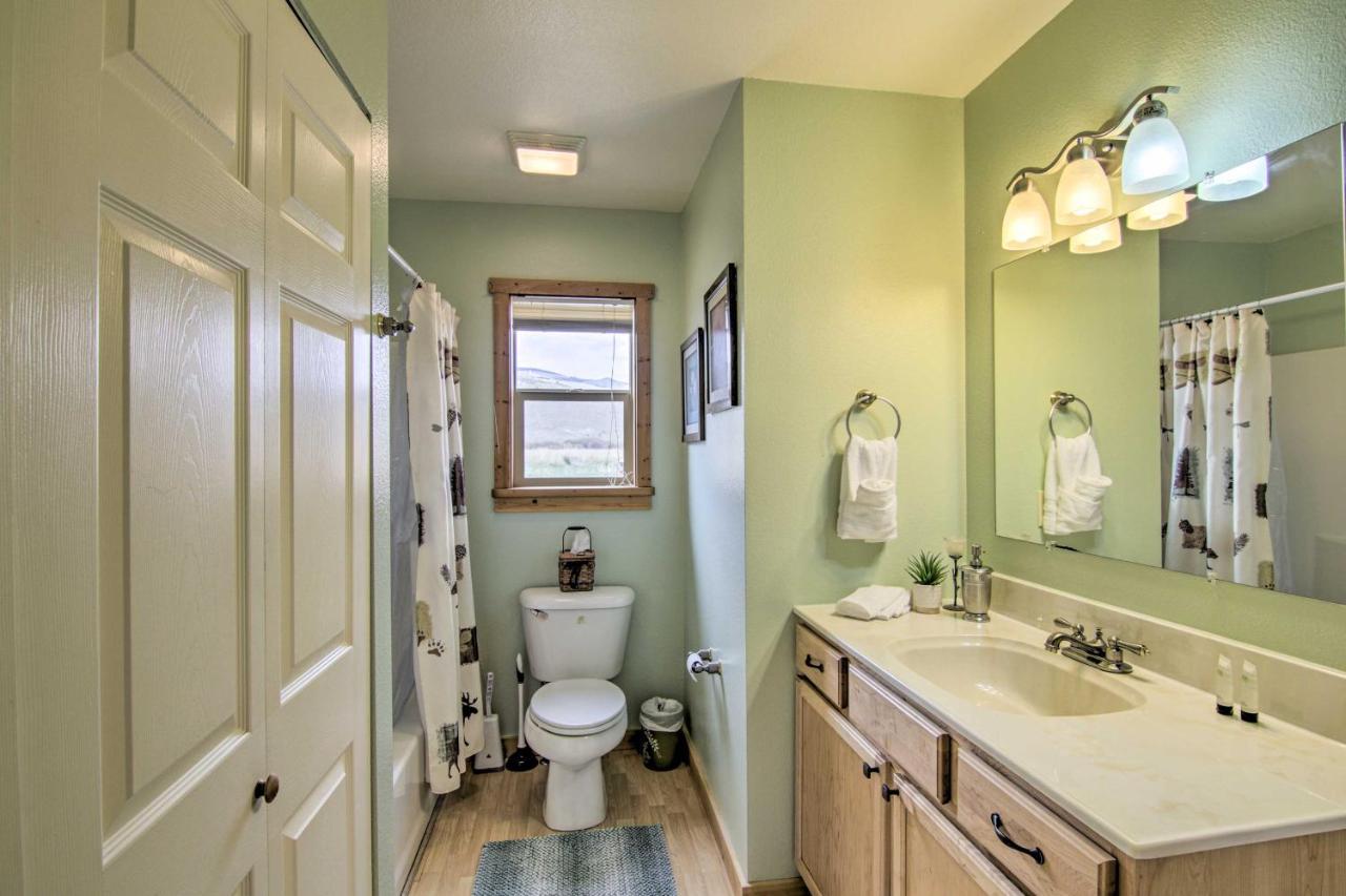 Airy Emigrant Townhome With Sweeping Mtn Views! Eksteriør billede